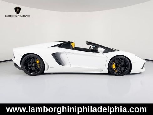 Used 2016 Lamborghini Aventador LP 700-4 AWD/4WD image 7