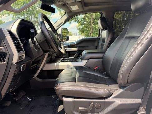 Used 2020 Ford F250 Lariat w/ Lariat Ultimate Package AWD/4WD image 13