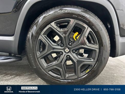 Used 2023 Rivian R1S Adventure AWD/4WD image 14