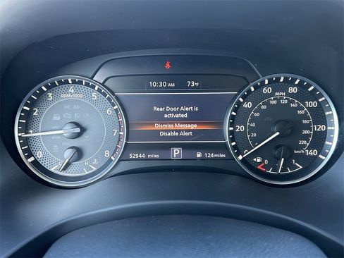 Used 2023 Nissan Armada SL image 30