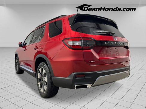 New 2026 Honda Pilot Elite image 3