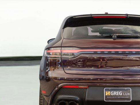 Used 2023 Porsche Macan GTS w/ Sport Chrono Package image 41