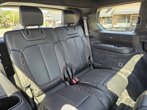 Used 2022 Jeep Grand Cherokee L Summit w/ Advanced Protech Group IV AWD/4WD image 15