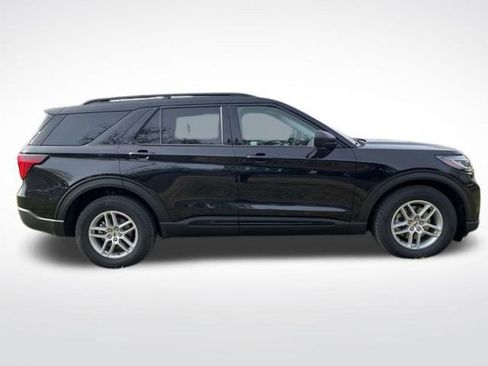 New 2026 Ford Explorer Active image 6
