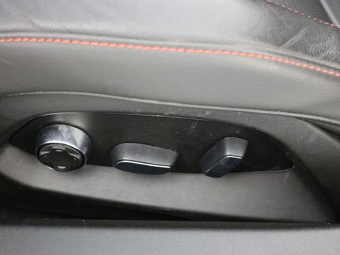 Used 2022 Chevrolet Corvette Stingray Premium Conv w/ Z51 Performance Package image 22