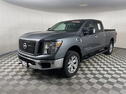Used 2019 Nissan Titan SV w/ SV Convenience Package