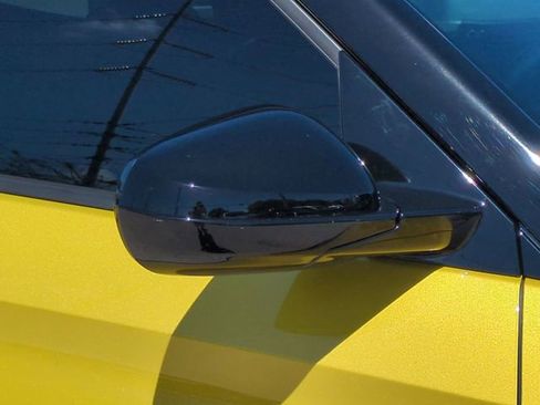 Certified 2023 Chevrolet TrailBlazer RS w/ Convenience Package image 12