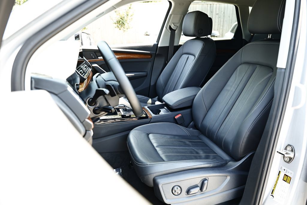 Certified 2023 Audi Q5 Premium w/ Premium Plus Package AWD/4WD image 20