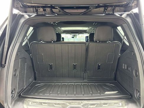 New 2026 GMC Yukon Denali Ultimate image 4