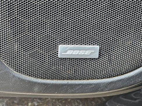 Used 2018 GMC Acadia Denali image 31