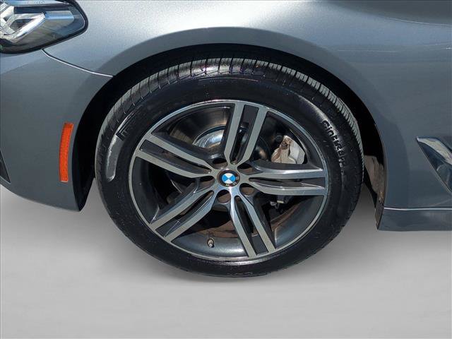 Used 2023 BMW 530i w/ Convenience Package RWD image 25