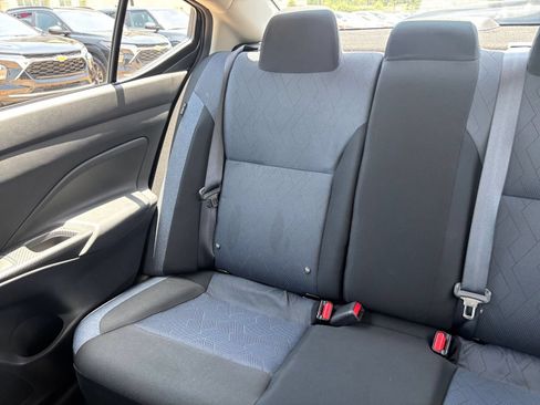 Used 2025 Nissan Versa SV FWD image 37
