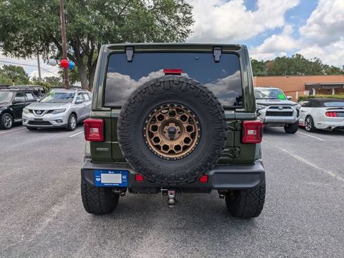 Used 2022 Jeep Wrangler Unlimited Sahara w/ LED Lighting Group AWD/4WD image 5