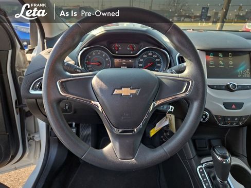 Used 2017 Chevrolet Cruze LS image 20