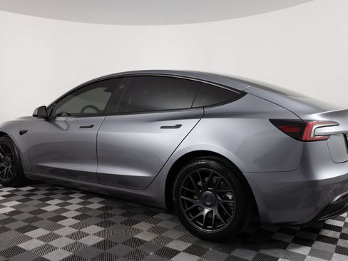 Used 2025 Tesla Model 3 Long Range AWD/4WD image 4