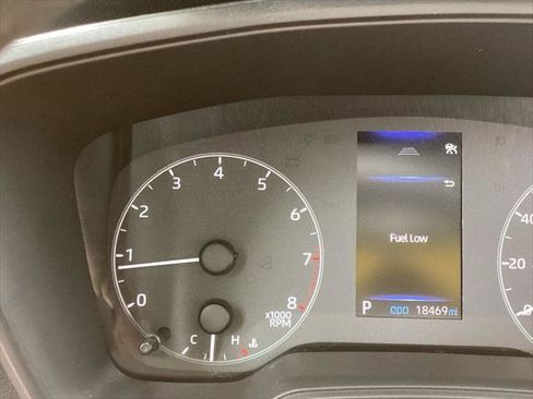 Certified 2025 Toyota Corolla LE FWD image 11