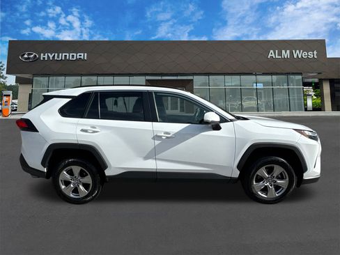Used 2023 Toyota RAV4 XLE image 4