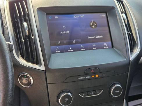 Used 2020 Ford Edge SEL FWD image 23