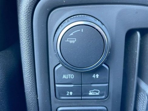 Used 2021 Chevrolet Silverado 1500 Custom image 30