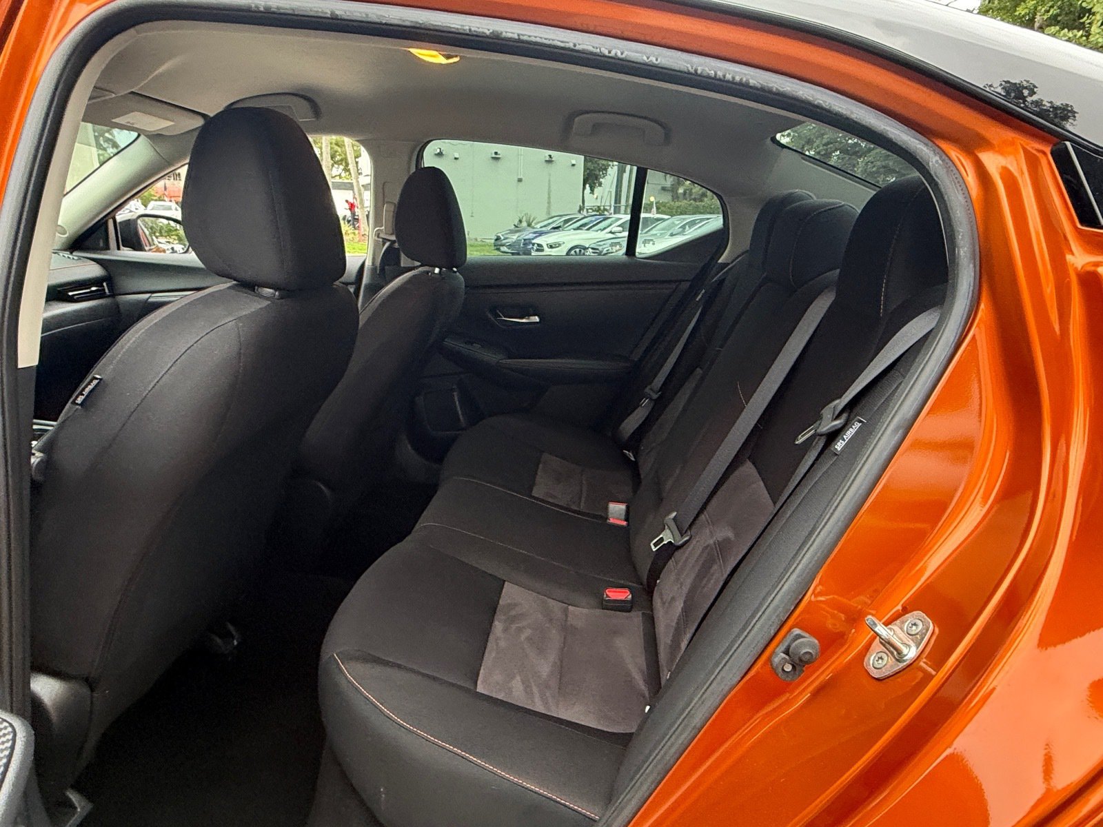Used 2022 Nissan Sentra SR FWD image 11