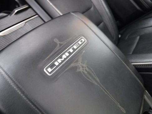 Used 2019 RAM 1500 Limited image 30