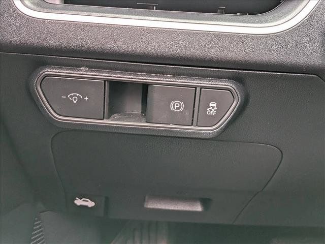 Used 2025 Kia K4 FWD image 14