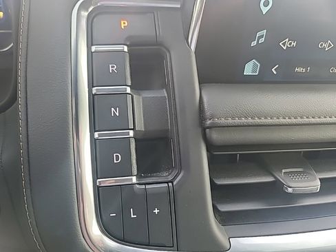 Certified 2023 Chevrolet Tahoe High Country image 23