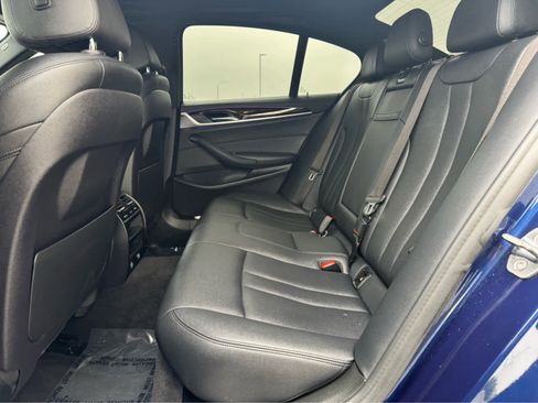 Used 2019 BMW 530i w/ Convenience Package image 19