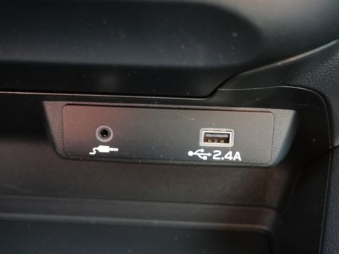 Used 2024 Subaru Impreza 2.0i AWD/4WD image 32