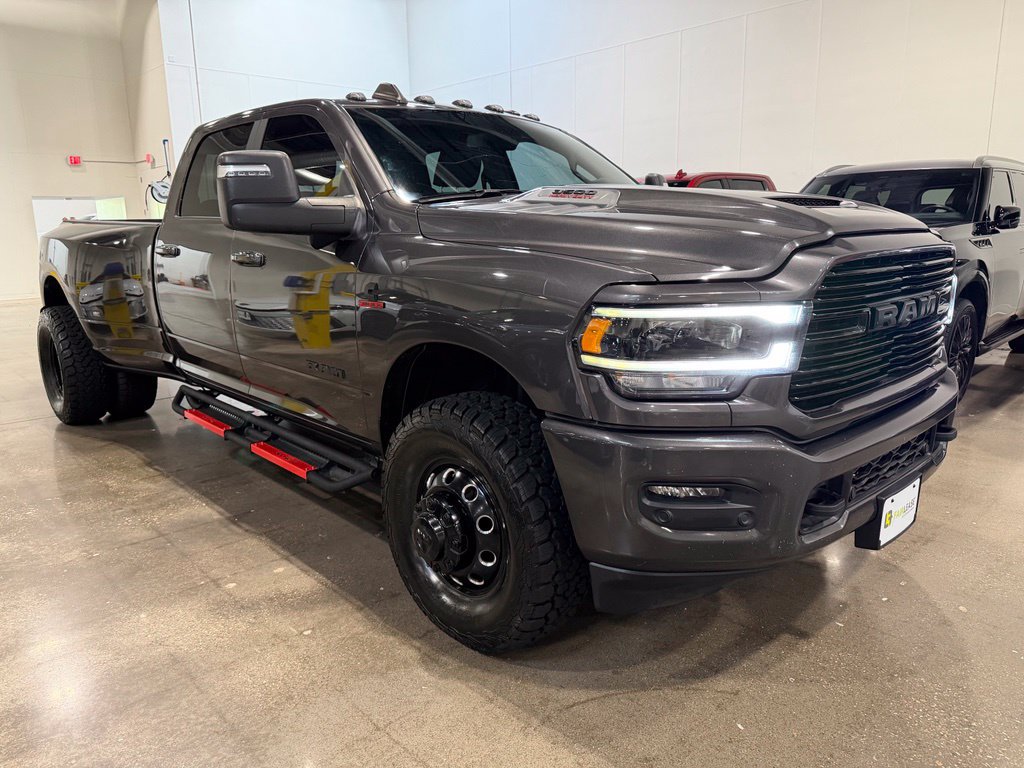 Used 2024 RAM 3500 Laramie w/ Night Edition AWD/4WD image 3