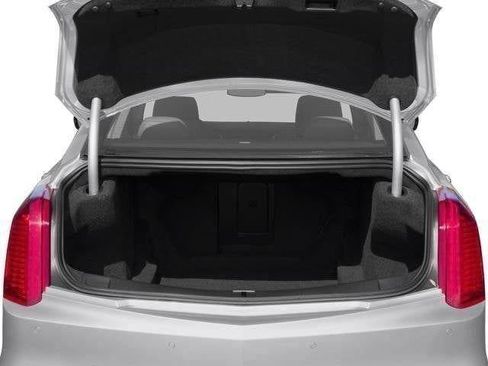 Used 2018 Cadillac CTS Luxury RWD image 12