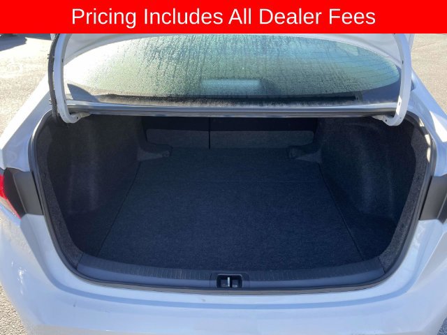 Used 2025 Toyota Corolla LE FWD image 13