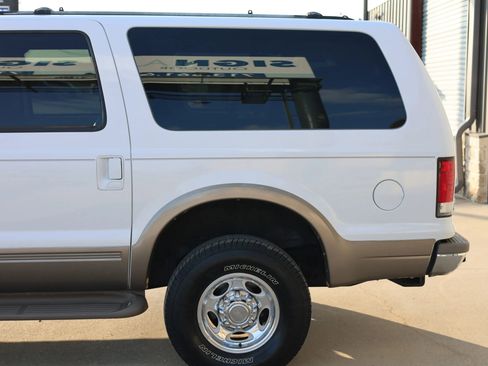 Used 2001 Ford Excursion Limited image 13