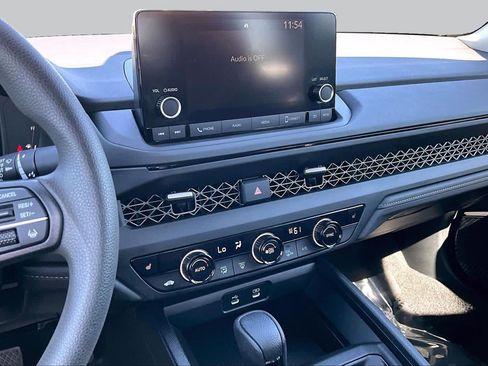 Used 2023 Honda Accord EX image 6