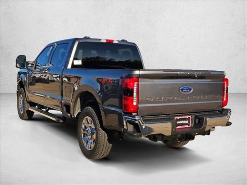 New 2026 Ford F250 Lariat w/ Chrome Package image 9
