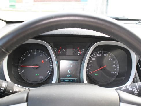 Used 2016 Chevrolet Equinox LTZ w/ Enhanced Convenience Package image 10