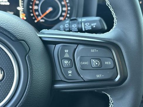 Certified 2025 Jeep Wrangler Unlimited Rubicon image 26