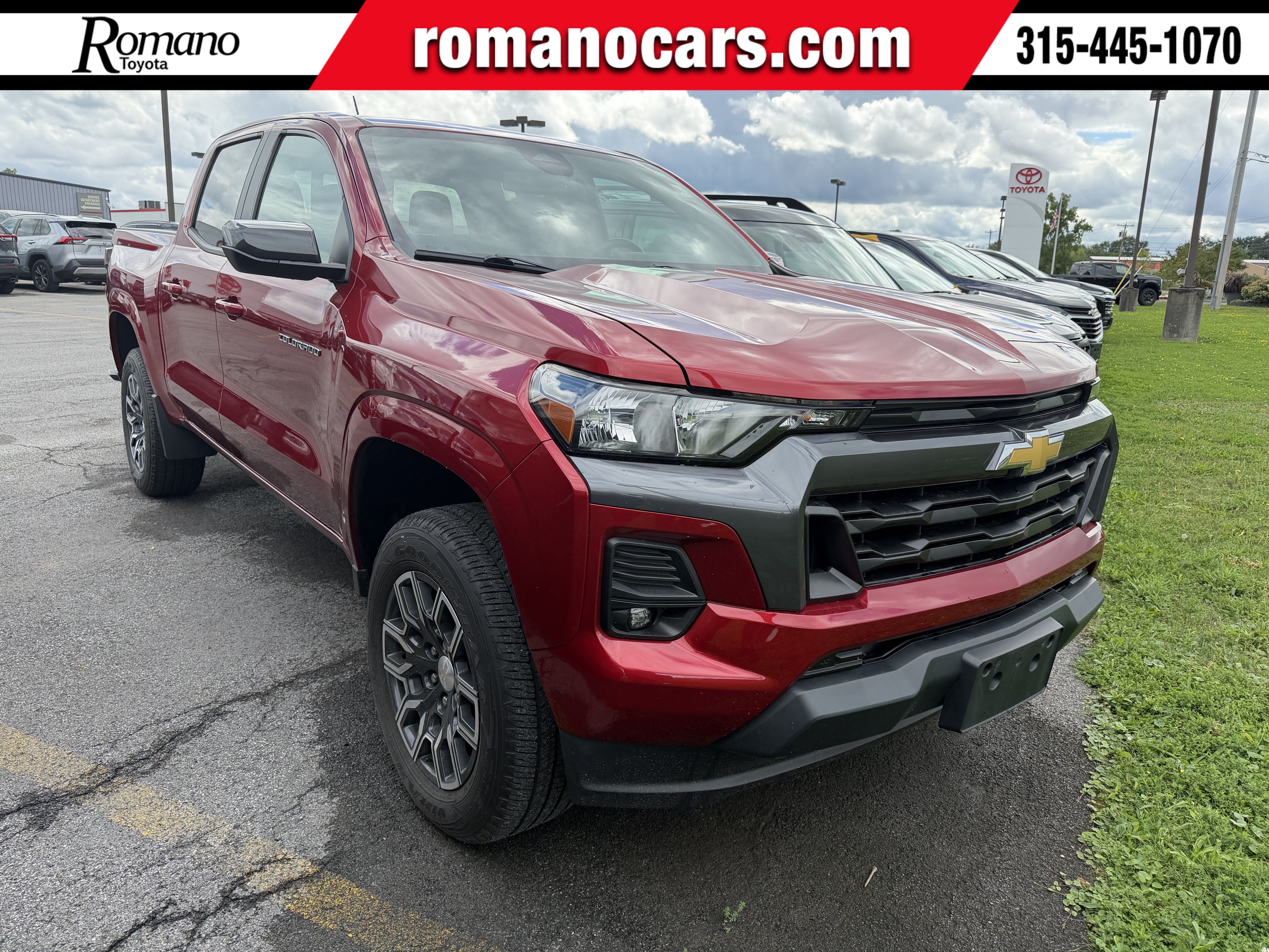Used 2023 Chevrolet Colorado LT w/ LT Convenience Package II AWD/4WD image 1