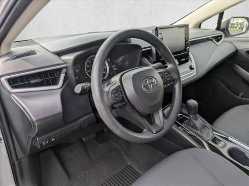 Certified 2022 Toyota Corolla LE image 10
