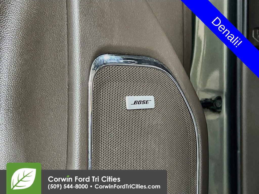 Used 2018 GMC Sierra 1500 Denali w/ Denali Ultimate Package AWD/4WD image 12