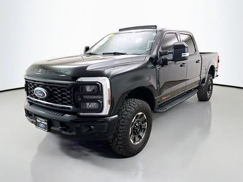 Used 2024 Ford F250 Lariat w/ Lariat Ultimate Package AWD/4WD image 3