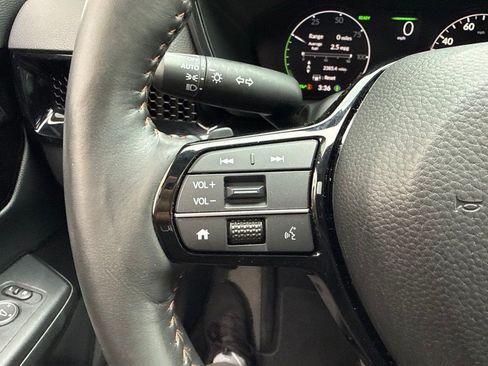 Used 2024 Honda CR-V Sport Touring image 15