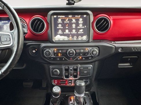 Used 2021 Jeep Wrangler Unlimited Rubicon image 12