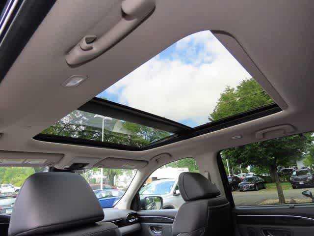 Certified 2023 Honda Pilot Elite image 18