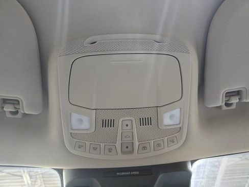 Used 2024 Ford Expedition Max Limited image 19