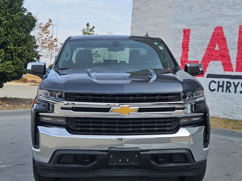 Used 2020 Chevrolet Silverado 1500 LT w/ All-Star Edition image 2