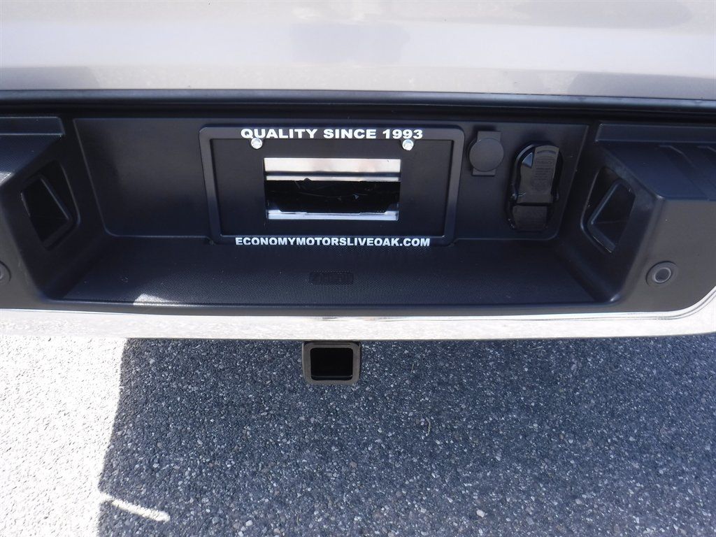 Used 2025 Ford F150 XLT w/ Equipment Group 301A Standard AWD/4WD image 8