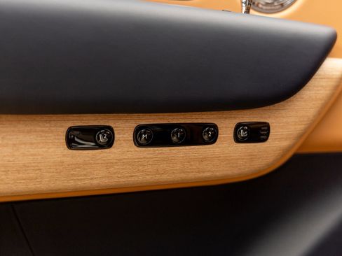 New 2026 Rolls-Royce Cullinan AWD/4WD image 28