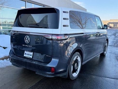 New 2025 Volkswagen ID. Buzz Pro S Plus image 3