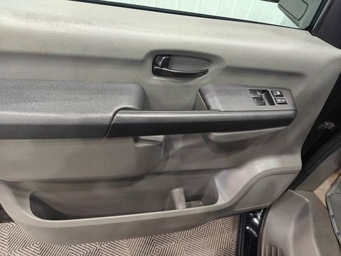 Used 2019 Nissan NV 3500 SL image 39